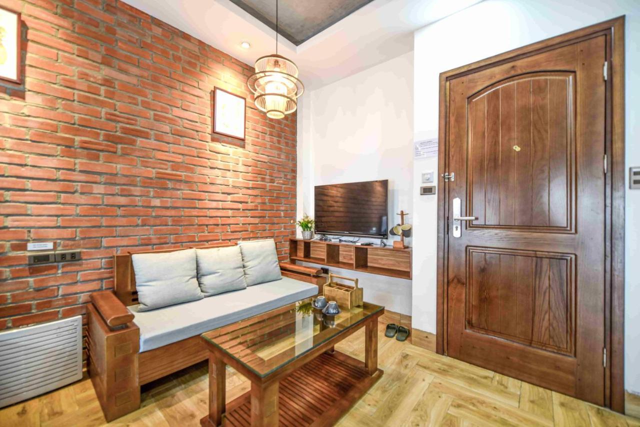 Ty House Apartment Managed By Lily Home Hanoi Eksteriør billede