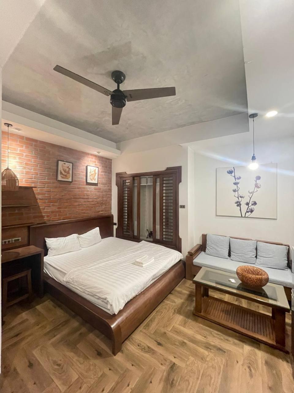 Ty House Apartment Managed By Lily Home Hanoi Eksteriør billede